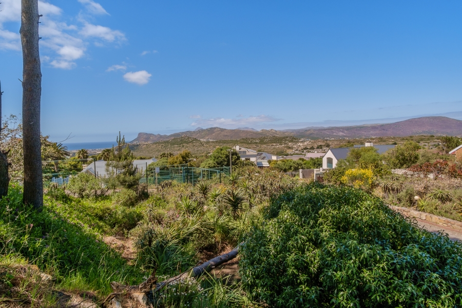 6 Bedroom Property for Sale in San Michel Western Cape